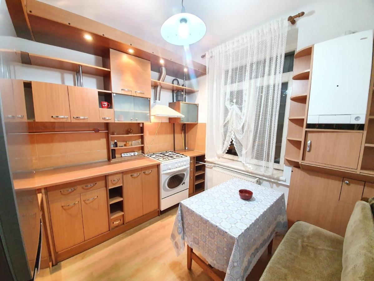 Stefan Cel Mare Boulevard Ultracentral Apartments In The Center Chisinau Ngoại thất bức ảnh