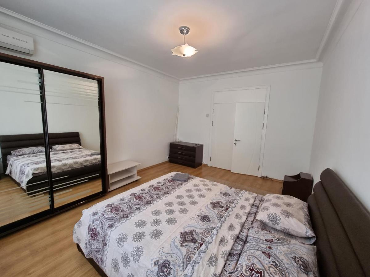 Stefan Cel Mare Boulevard Ultracentral Apartments In The Center Chisinau Ngoại thất bức ảnh