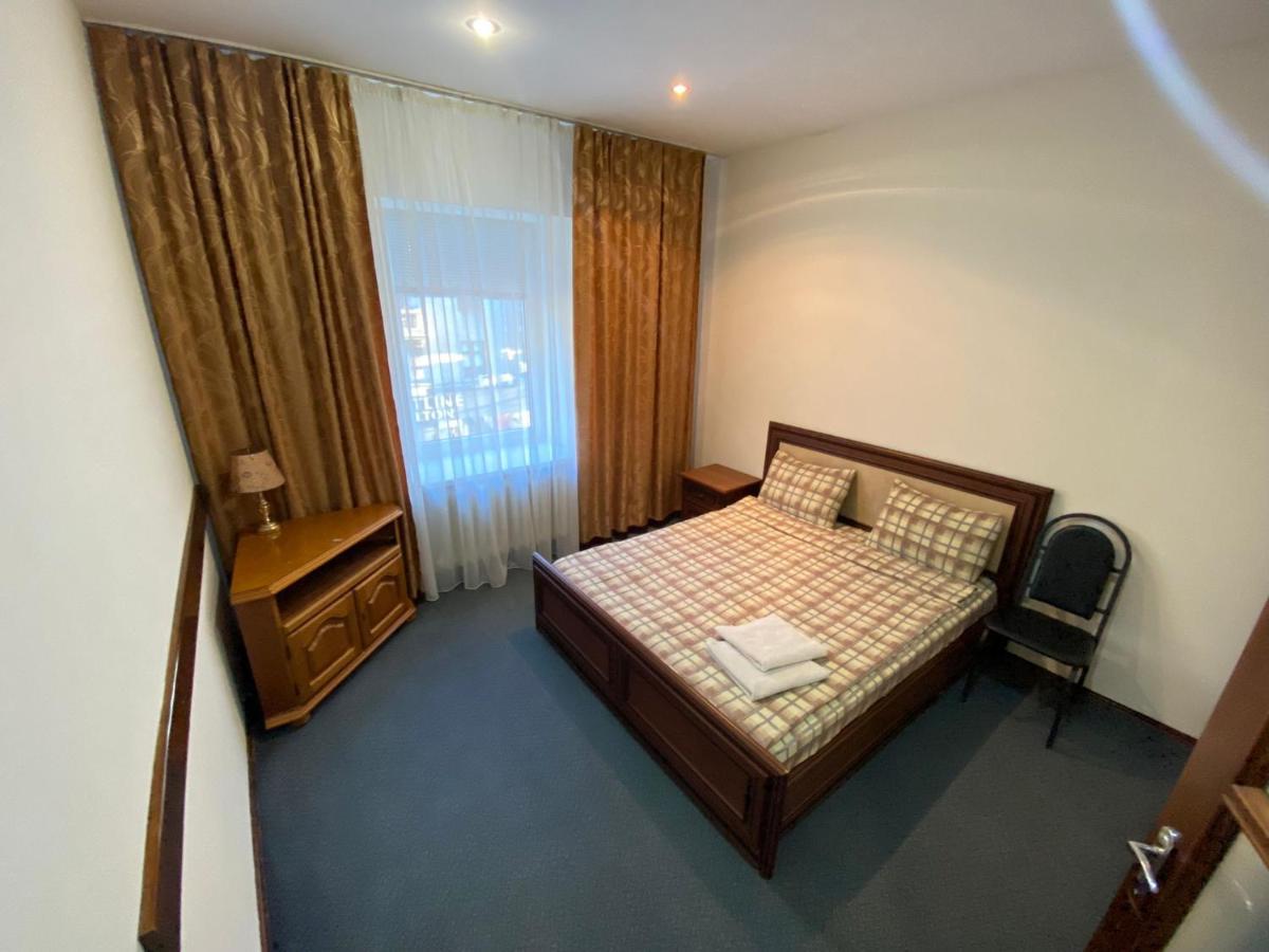 Stefan Cel Mare Boulevard Ultracentral Apartments In The Center Chisinau Ngoại thất bức ảnh