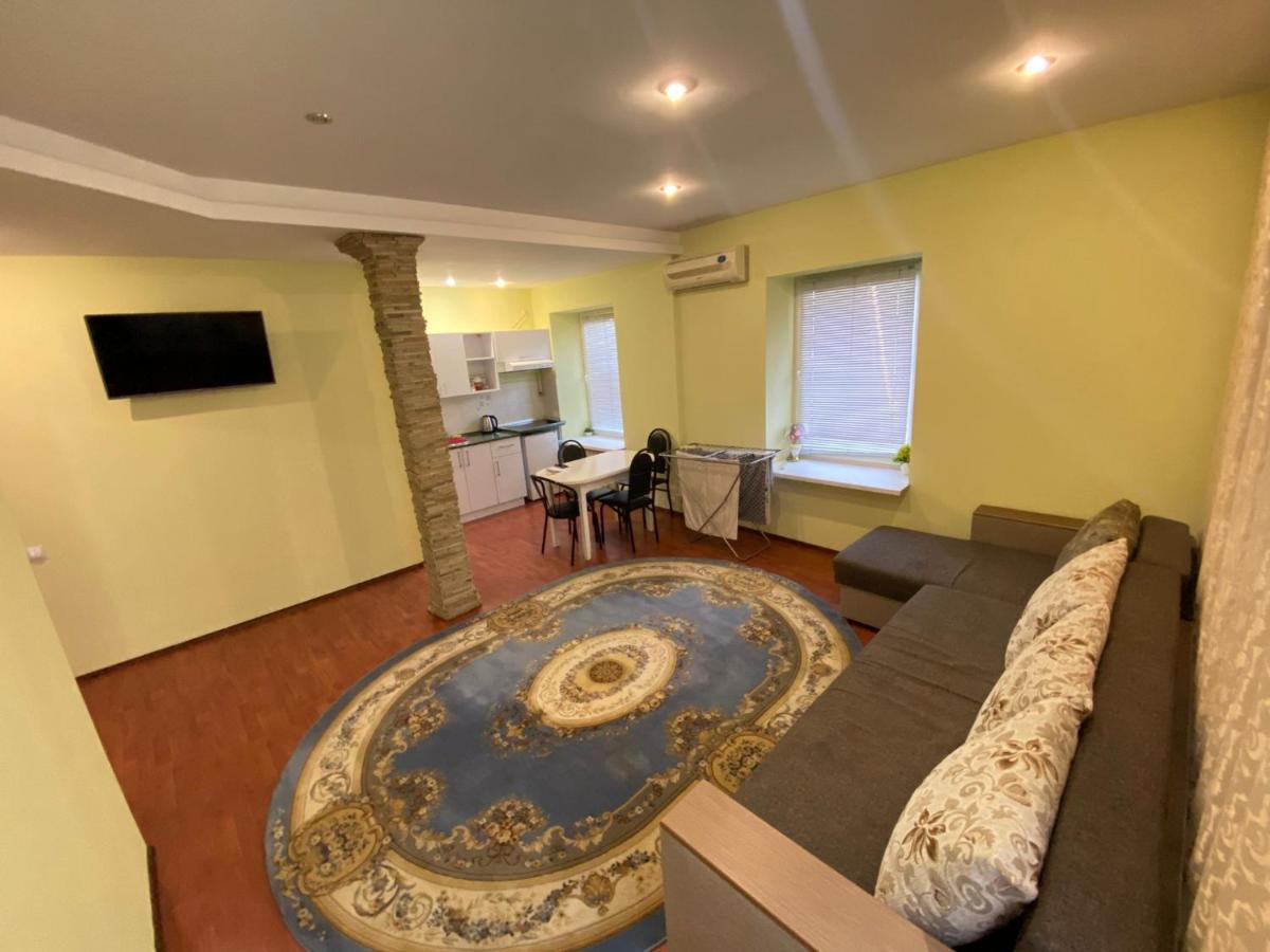 Stefan Cel Mare Boulevard Ultracentral Apartments In The Center Chisinau Ngoại thất bức ảnh
