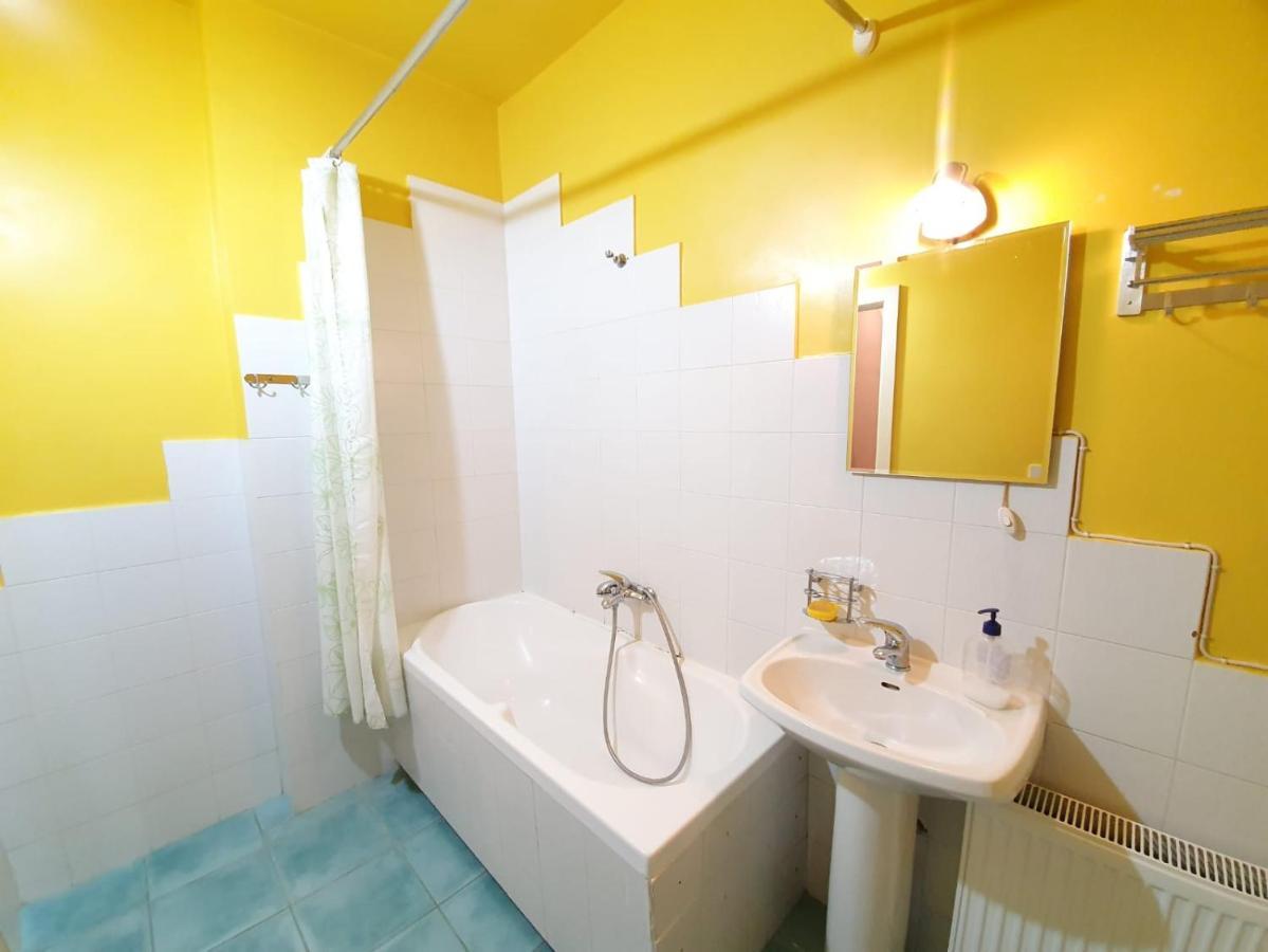 Stefan Cel Mare Boulevard Ultracentral Apartments In The Center Chisinau Ngoại thất bức ảnh