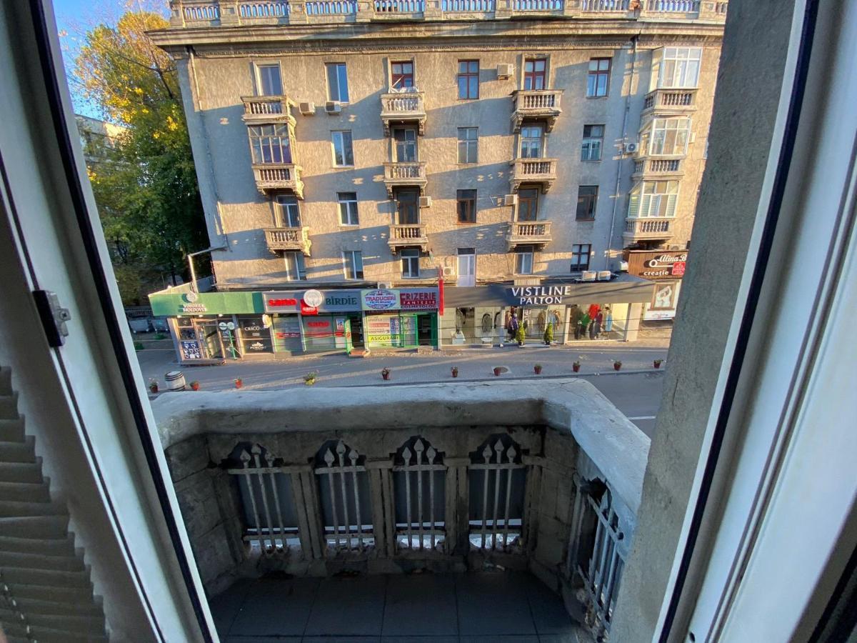 Stefan Cel Mare Boulevard Ultracentral Apartments In The Center Chisinau Ngoại thất bức ảnh