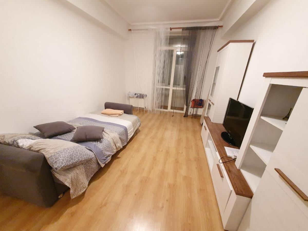 Stefan Cel Mare Boulevard Ultracentral Apartments In The Center Chisinau Ngoại thất bức ảnh